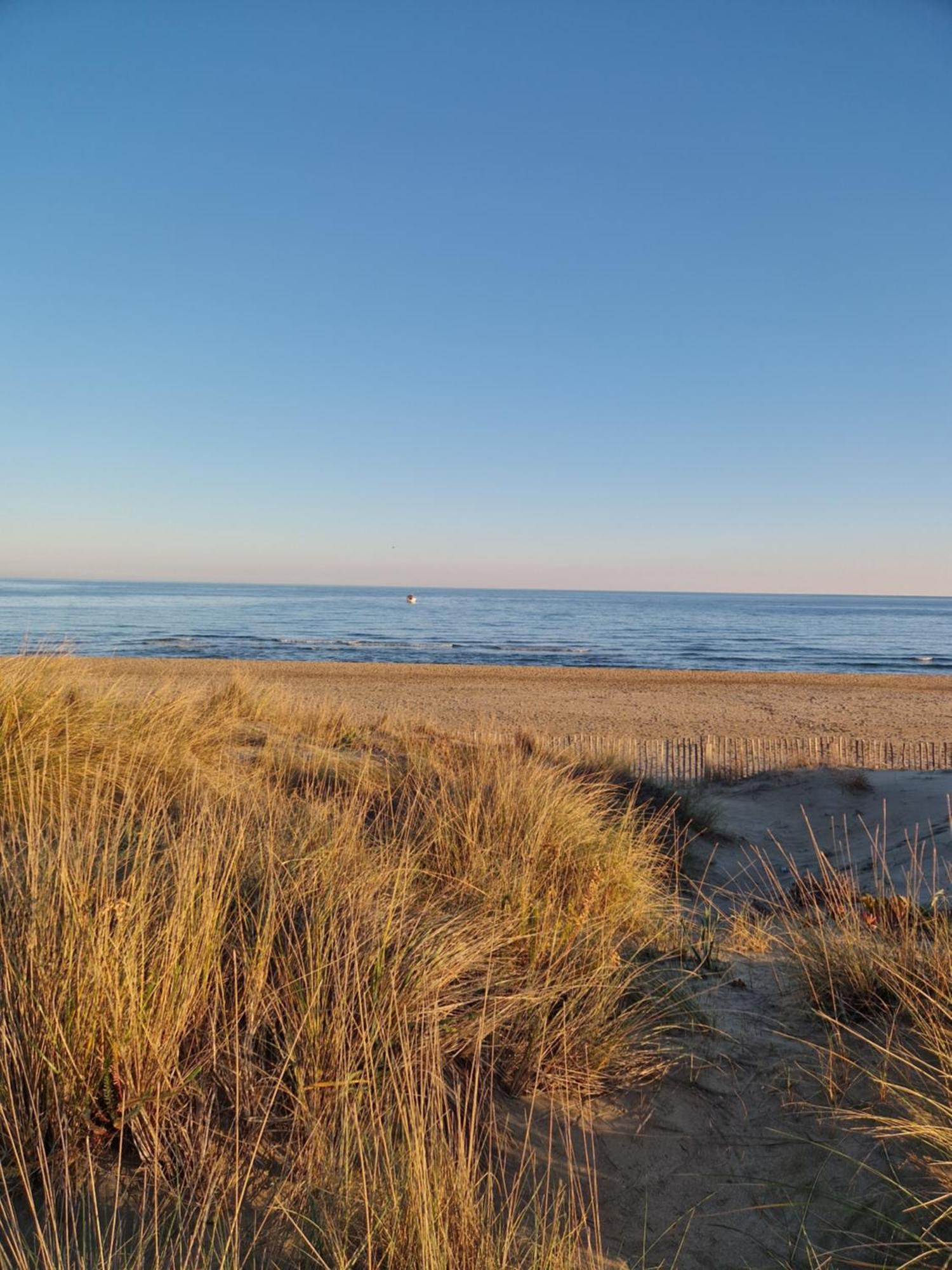 Village Naturiste Appart Sensuel Agde Esterno foto